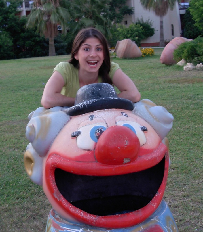 Maya Schulz фотография #28